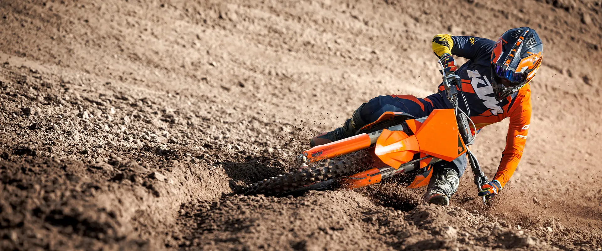 KTM 450 SX F drifting in Alhambra, CA